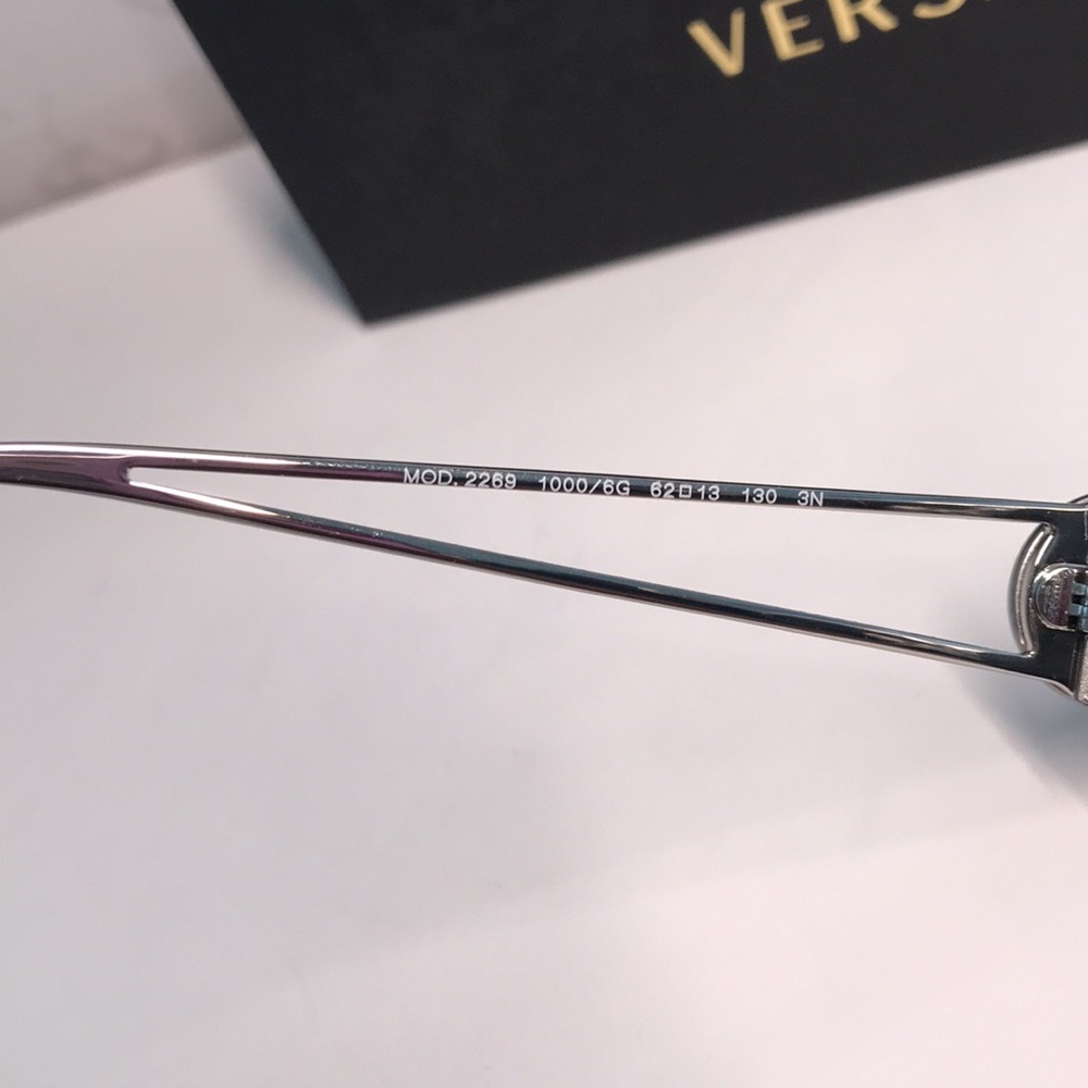 NEW AUTHENTIC Versace Silver Sunglasses VE2269 - Picture 12 of 15